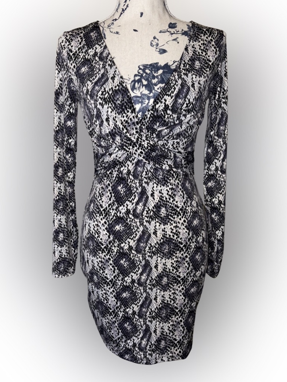H&M Divided Snakeskin Criss-Cross Bodycon Mini Dress - Size 6 Black White Purple